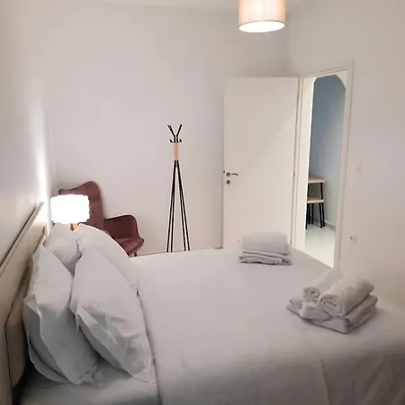 House In Diavata, Thessaloniki, Greece דירה *