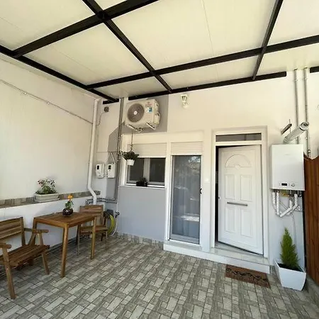 House In Diavata, Thessaloniki, Greece דירה *