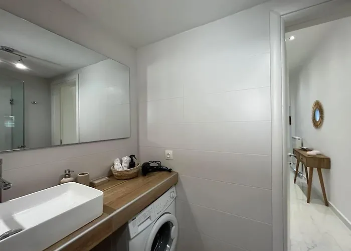 Appartement House In Diavata, Thessaloniki, Greece *