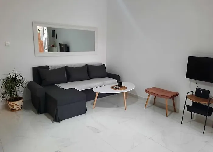 Apartment House In Diavata, Thessaloniki, Greece Thessaloniki