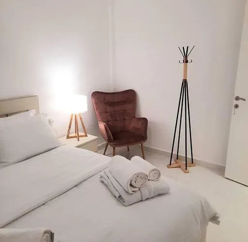 Appartement House In Diavata, Thessaloniki, Greece *