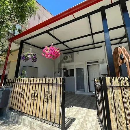 House In Diavata, Thessaloniki, Greece Apartman Szaloniki